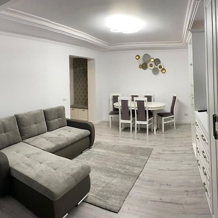 Apartament Areni Suceava Exterior foto
